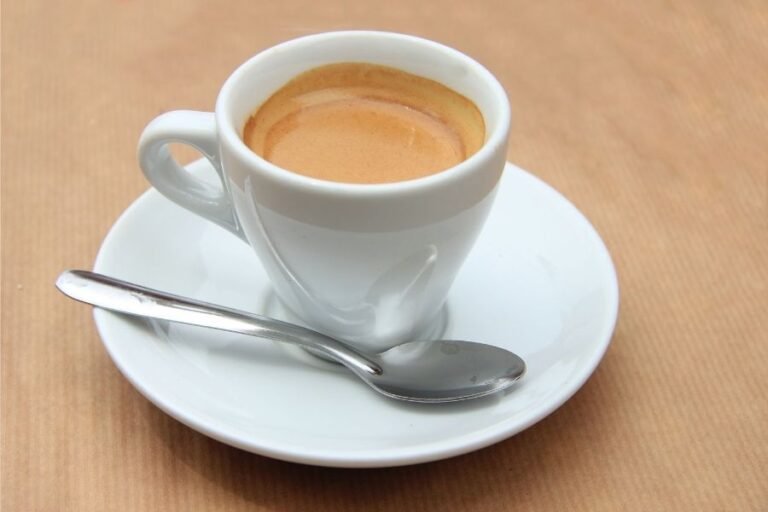 Lee más sobre el artículo Cómo elegir el café ideal para un expreso perfecto