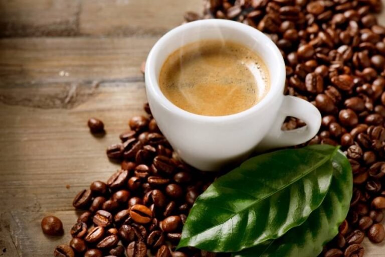 Lee más sobre el artículo Café expreso: guía de sabores y aromas