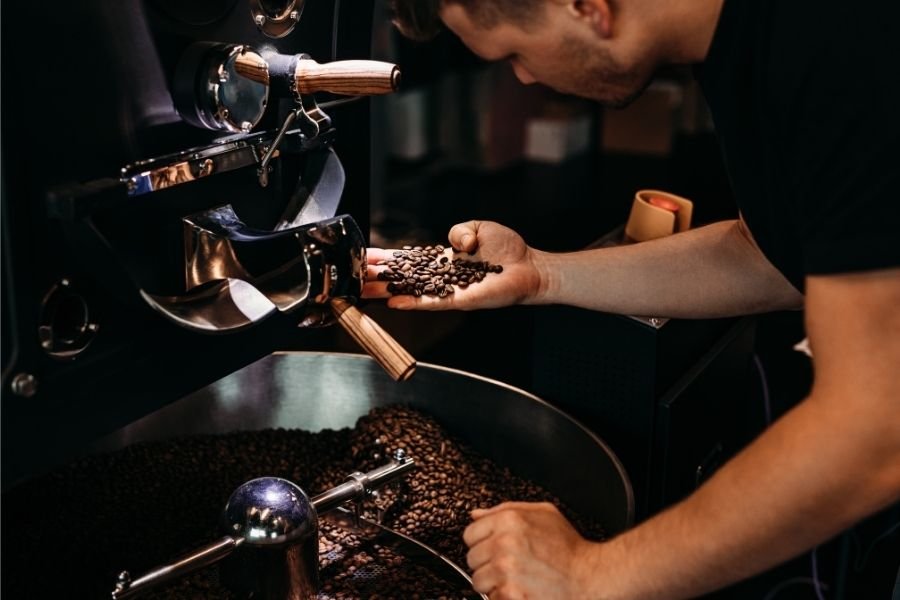 cómo afecta el tostado al sabor del café expreso